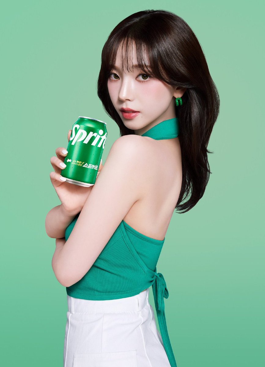 KRNGlobalUnion's tweet photo. Sprite announced on the 17th that it selected Karina of Espa as its new model for this year! 

KARINA SPRITE MODEL
#KARINAxSPRITE https://t.co/ukJI5mVfB9