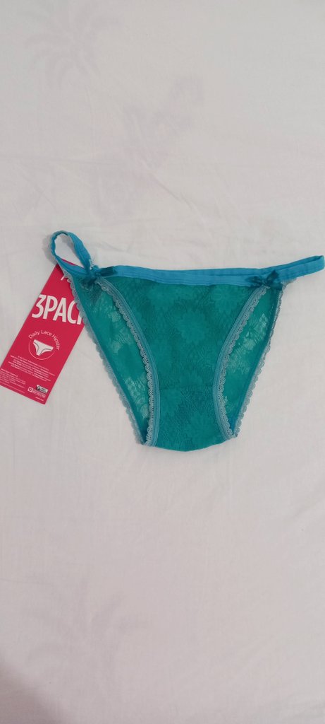 Sana özel mis kokulu cicilerim Kokum mutluluk kaynağı 👸💦🍑👅👣💋 
#naylonçorap #fetish #fetiş #kirliiççamaşırı #kokuluiçgiyim #çorap #köle #finansalköle #sahibe #mistres #slave #kullanılmışiççamaşırı