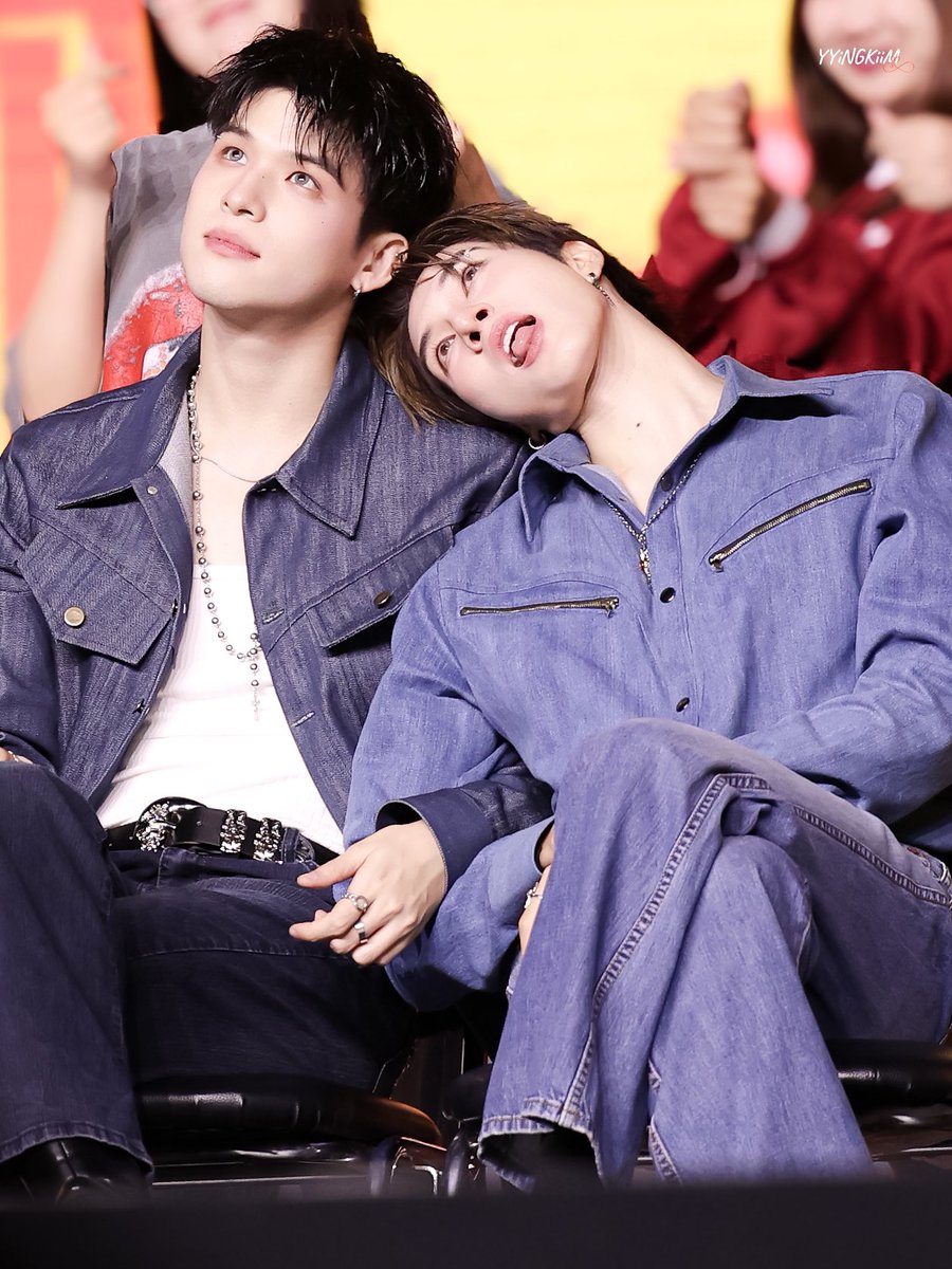 __yyingg's tweet photo. ยืมคำแม่ก้อตจิ มีคนแอบซบกันบนเวทีคร่าา

SKY-NANI FRIENOMENON DAY2

#SkyNaniFanconD2 https://t.co/6RHcWDt2Y8
