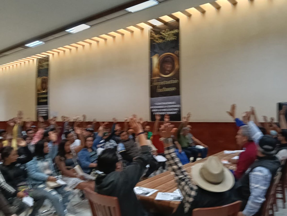 #Estado || Continúan las asambleas de trabajadoras y trabajadores de la industria automotriz adheridos a la <a href="/CTMPuebla/">CTM_FTPuebla</a> que encabeza <a href="/leobardosoto/">Leobardo Soto</a>, aprobando sus revisiones salariales y contractuales con voto libre y secreto de importante empresa de exportación 

#NoticiasEnLínea