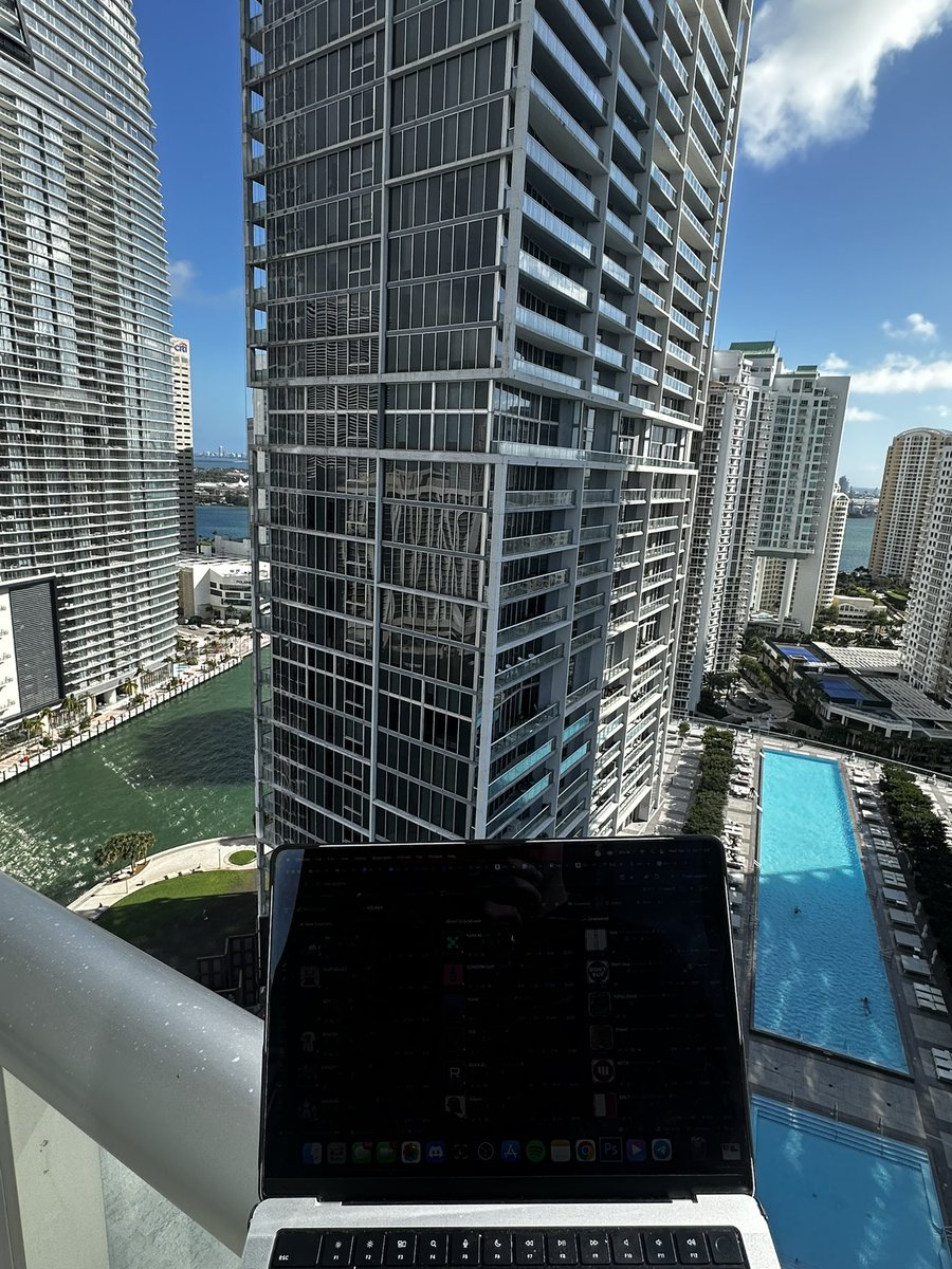 Atitty's tweet image. Keep clicking