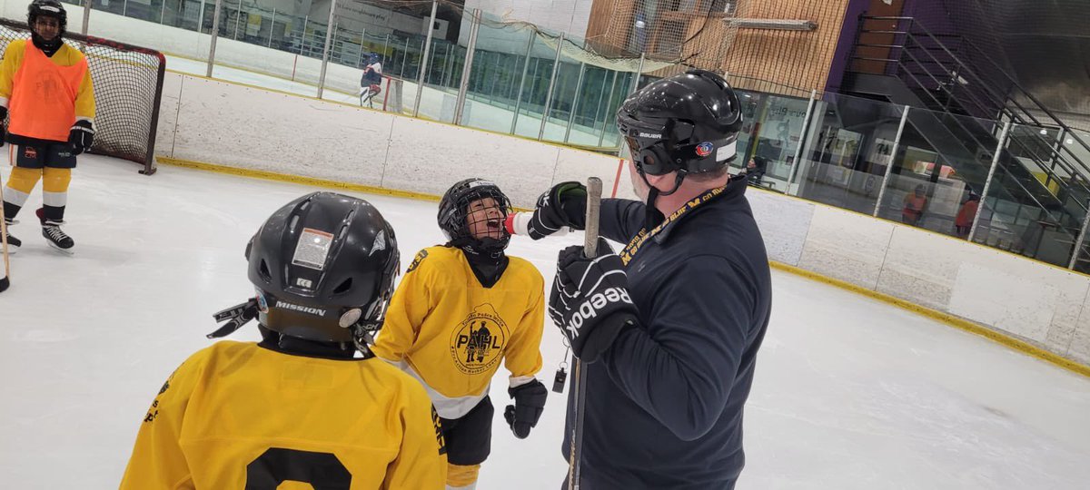 Neighbourhood Officer Amanda tweet media