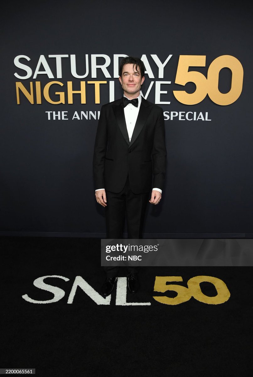 loonathesnl's tweet photo. it’s almost like bill hader is here https://t.co/HkuWxxPa5k