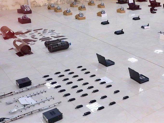 MahalaxmiRaman's tweet image. 🇺🇸❌🇾🇪🇮🇷 — #USCentralCommand in a statement announced intercepting a shipment of "advanced #Iranian weapons, drones and communications equipment that were en route to the #Houthis."
Reportedly originated in #Iran.
#YemenCoastGuard  #RedSea   #Hodeidah port