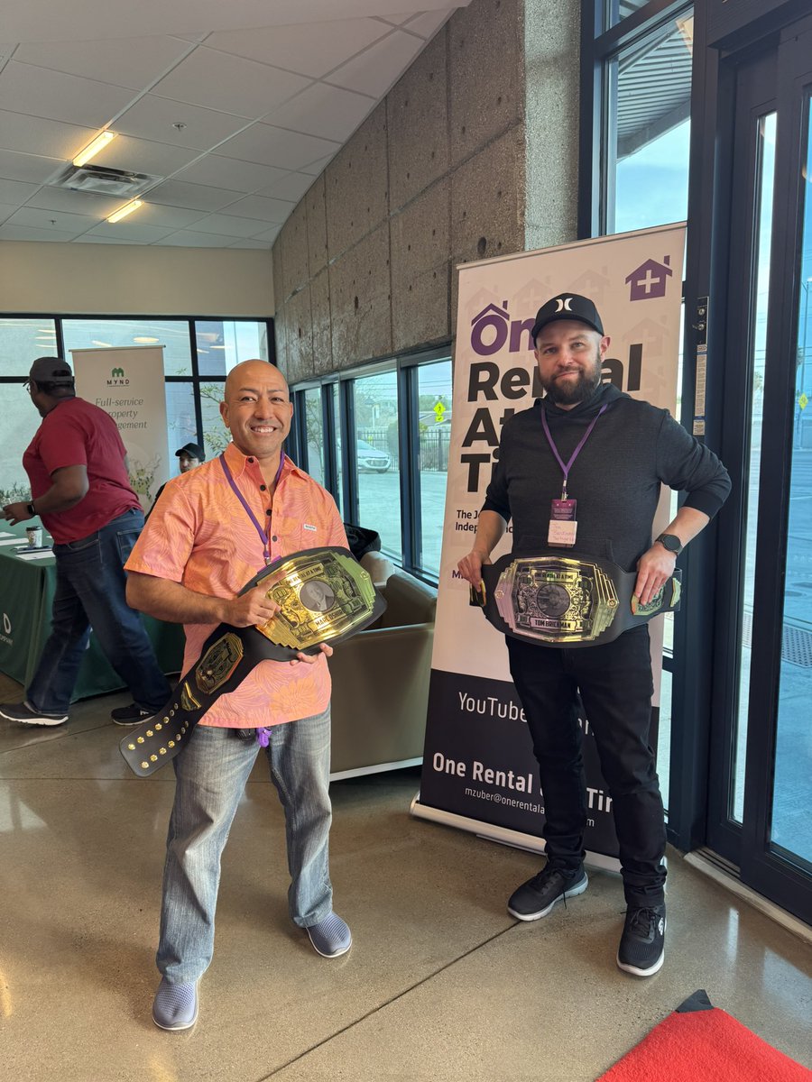 Got to hang out w <a href="/F_I_R_E_Fighter/">Marc - Financial FIRE Fighter</a> at <a href="/1RentalataTime/">Michael Zuber</a> meet up 

It was a blast 🤝