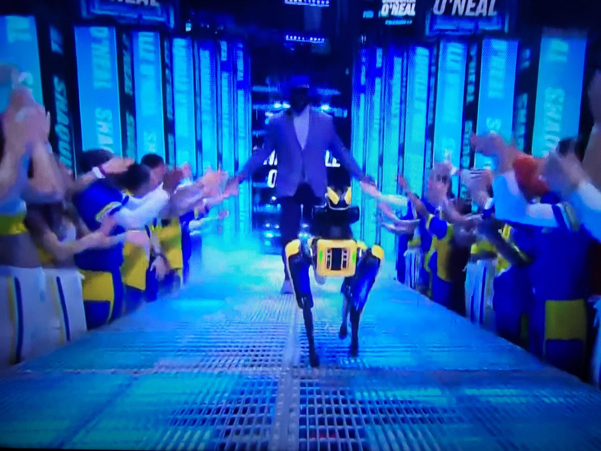 Realezee4's tweet image. They have to get us conditioned, before unveiling things that will become acceptable in the future...

@NBAAllStarGame @TheNBACentel