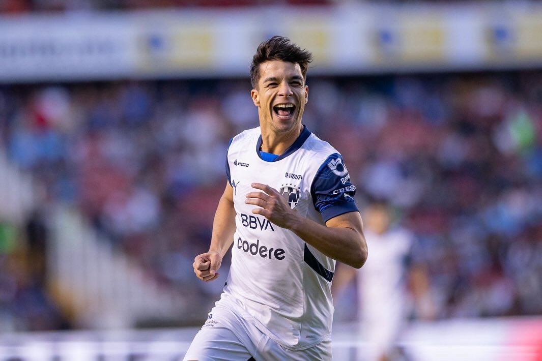 olitorres10's tweet image. La sensación de marcar gol y que el equipo gane es algo único🤞🏼💙🤞🏼
Ya pensando en el siguiente, os esperamos a todos en nuestro estadio 💙