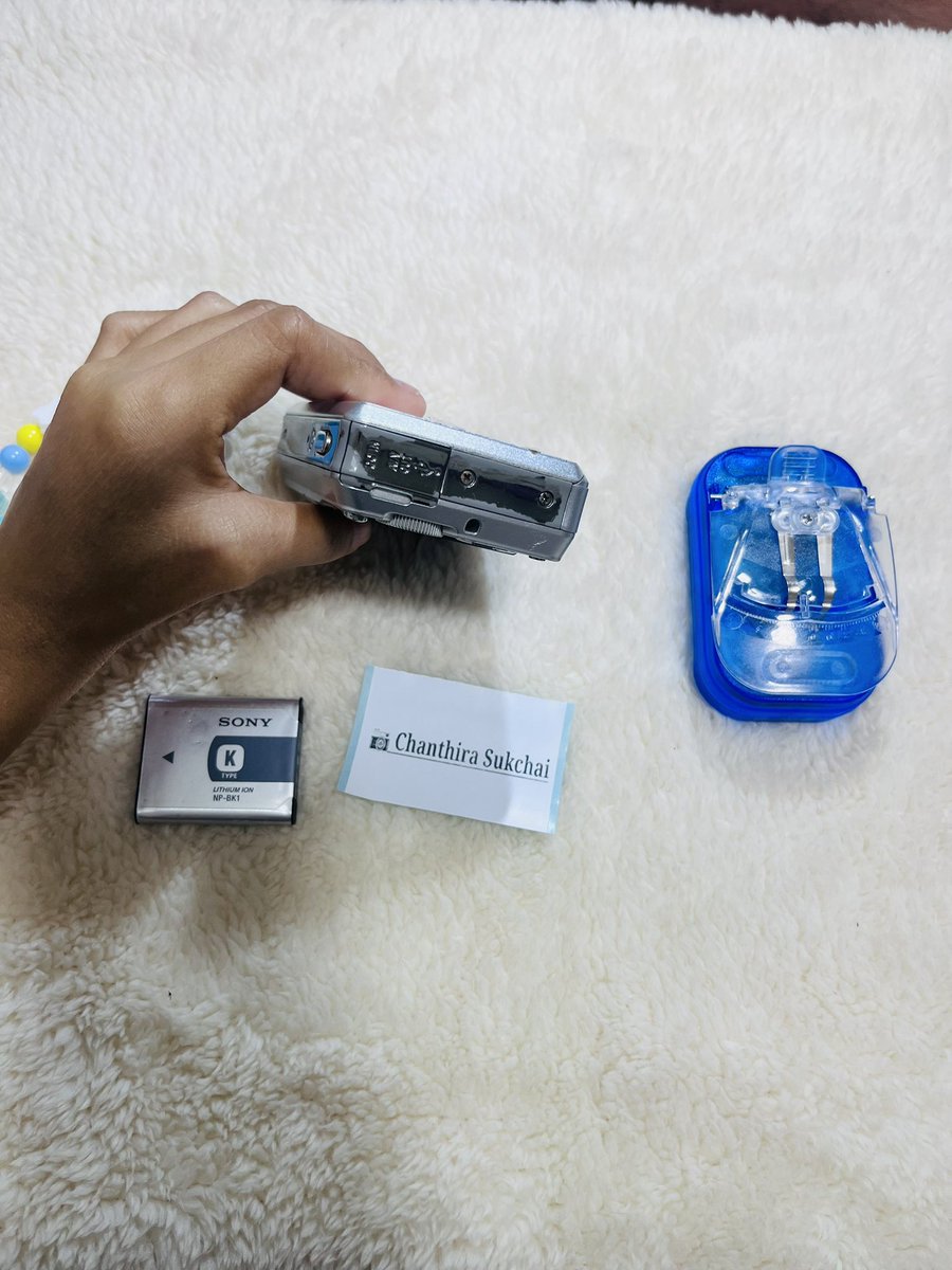 BbubbleStore's tweet image. ปล่อยต่อ Sony cybershot dsc780 ✨
เครื่องทำงานเต็มระบบ ซูมเข้าออกได้ปกติหนิ เลนส์ไม่มีฝุ่น 
Price : 3,499 รวมส่ง
⁃อุปกรณ์ที่ได้รับ
⁃แบตแท้ สายคล้อง
⁃ เมม (ไม่ได้แถม)
❗️❗️ ตำหนิ  มีร่องรอยตามการใช้งาน 
ib สอบถามเพิ่มเติมได้ค่ะ
#กล้องดิจิตอล #กล้องดิจิตอลมือสอง