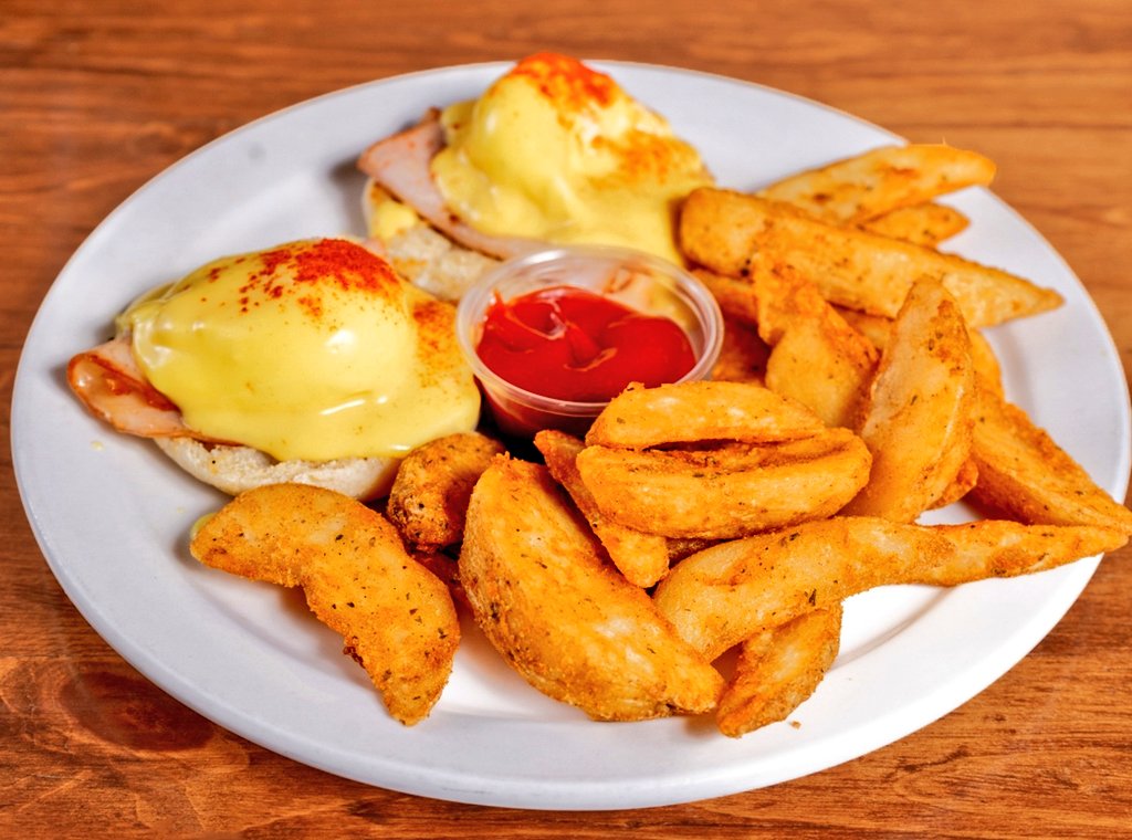 Future Bistro tweet media