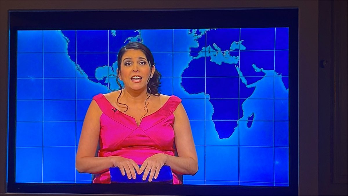 The #SNL50 special has been… not so special? 🤷‍♂️ 
Would be better to watch classic clips and have old cast about their favorite moments?