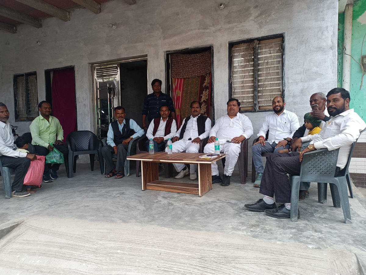 w6M1xwSdC6ilKZN's tweet photo. दिनांक 16-02-25 को  आगरा के शमशाबाद तहसील उत्तर प्रदेश में मैथिल ब्राह्मण जन जाग्रति समिति के प्रदेश अध्यक्ष श्री पप्पू लाल झा जी के के साथ आगरा जिले में होने वाले मैथिल ब्राह्मण विराट महासम्मेलन के लिए मैथिल ब्राह्मण बंधुओं से चर्चा की https://t.co/5qKHp5dLxs