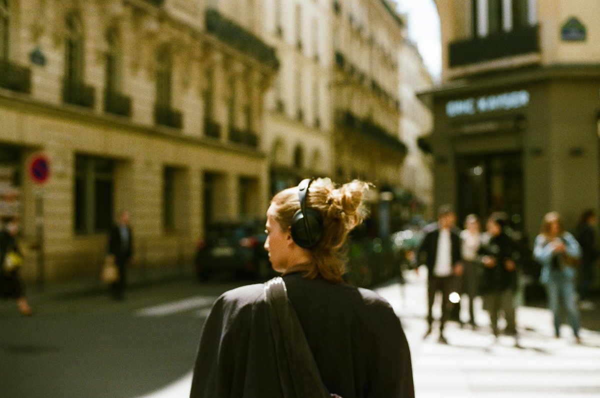 marvinj_lee's tweet photo. Life in Paris on 35mm film https://t.co/Q6xGCLsPRM