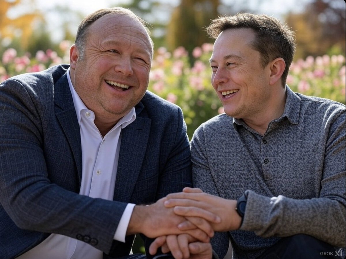 Alex Jones Wants To Have Elon's Next Baby...