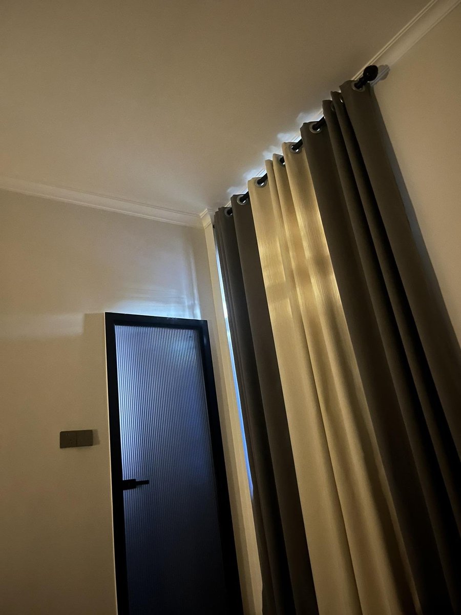 今日は久しぶりの月曜休み✨
目覚ましなしで、自然に目が覚める幸せ。
朝の光が優しくて、時間に追われることなく、ゆっくりコーヒーを飲みながら一日がスタート。
こんな贅沢な時間、たまには必要ですね～😌