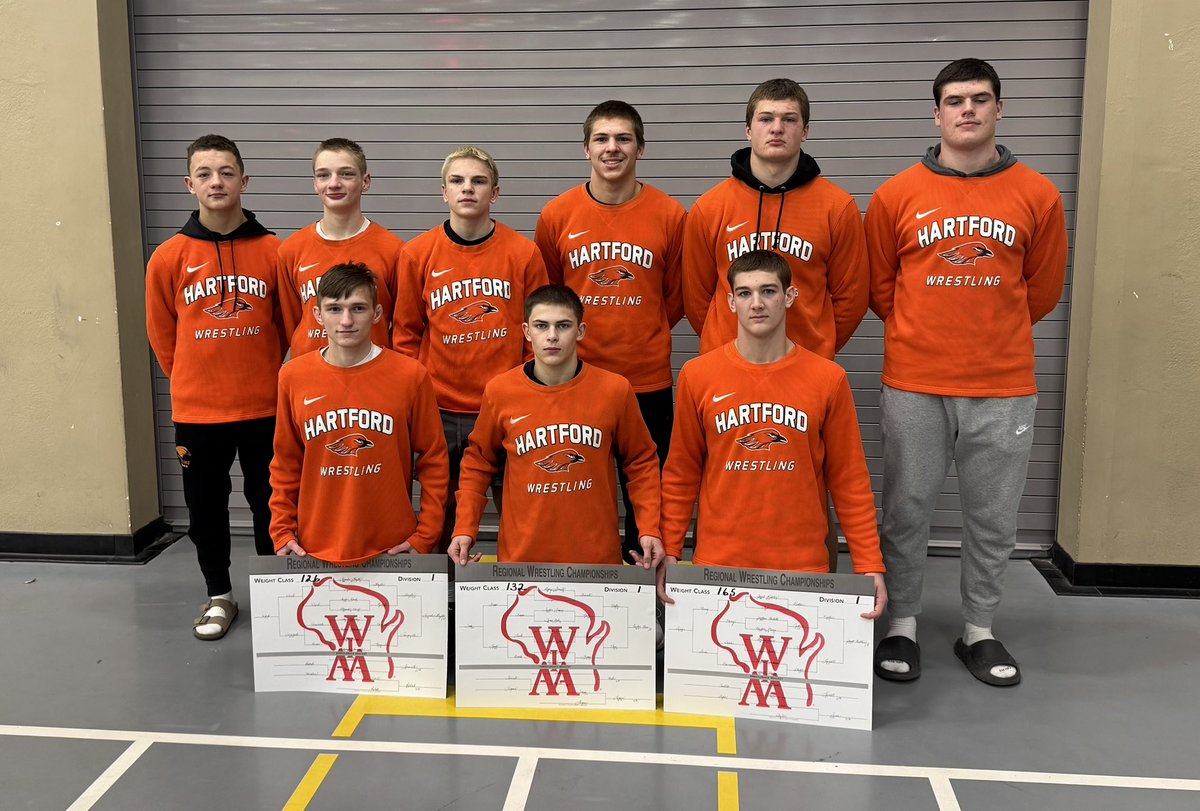 Hartford Wrestling qualified nine for sectionals!!! Let’s keep it rolling!