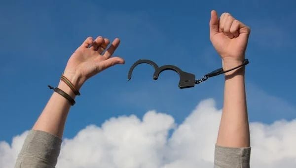 Deborah Thomas (@dtnetiquette) on Twitter photo Freedom can be found, and anxiety is reduced significantly when you recognize what is in your control and what isn't. ~ #DTN #WhatUCanAndCantControl #StepBack #SelfAdvocate Freedom can be found, and anxiety is reduced significantly when you recognize what is in your control and what isn't. ~ #DTN #WhatUCanAndCantControl #StepBack #SelfAdvocate