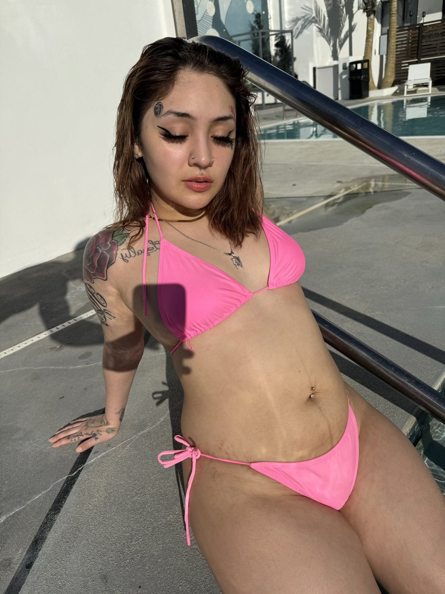 You canSee this off 😍@ onlyfans.com/poshnio