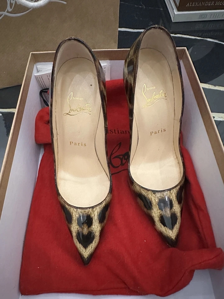 Louboutin women shoes