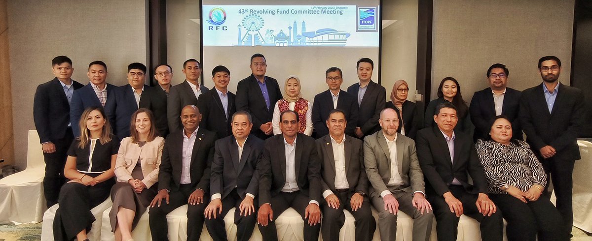 Singapore Strengthens Oil Spill Response and Coordination with #Indonesia and #Malaysia in Table-Top Exercise

#Singapore #Environment #OilSpill
#SoutheastAsia
bit.ly/41jMEon