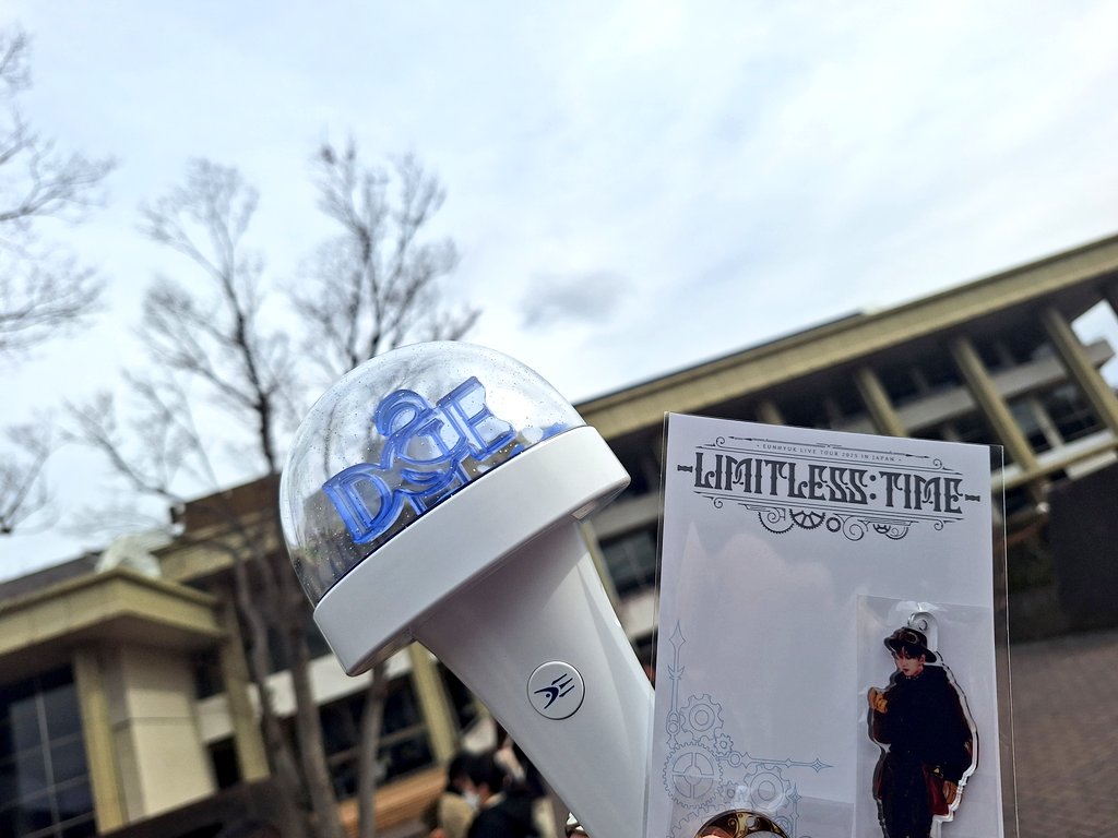 realwke's tweet photo. 推しの初ソロツアーを地元でみれて幸せでした🐰💙 https://t.co/yvxp14hlgS