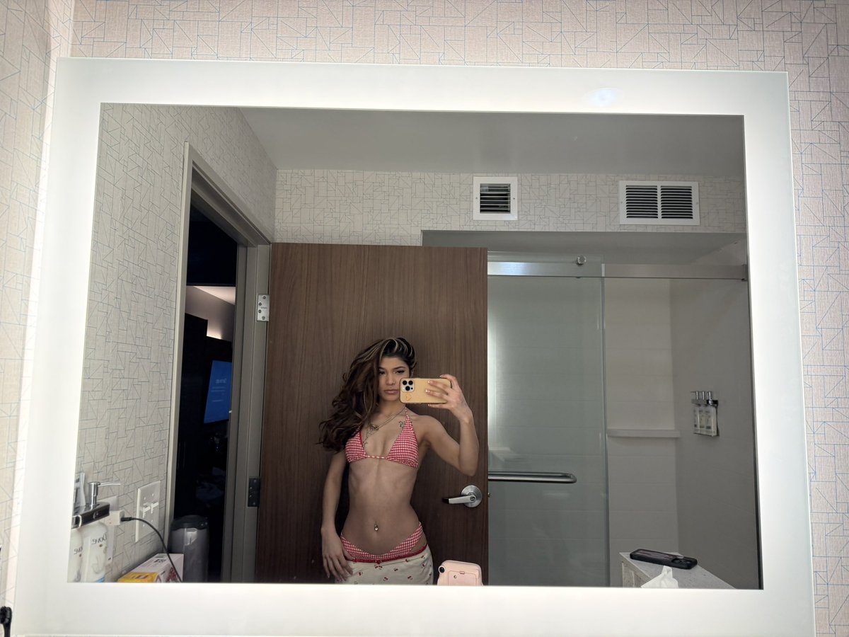 :p