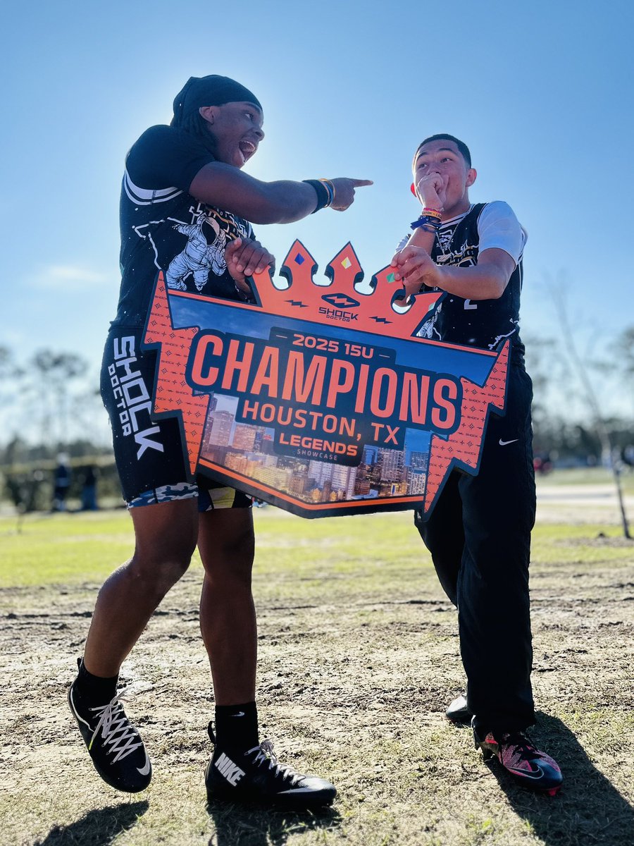 That Championship feeling 💪🏾
MVP of the tournament went to my brother QB1 <a href="/ayven_2/">Ayven Rangel</a> 

<a href="/HighProfile_HPA/">High Profile Athletes</a>