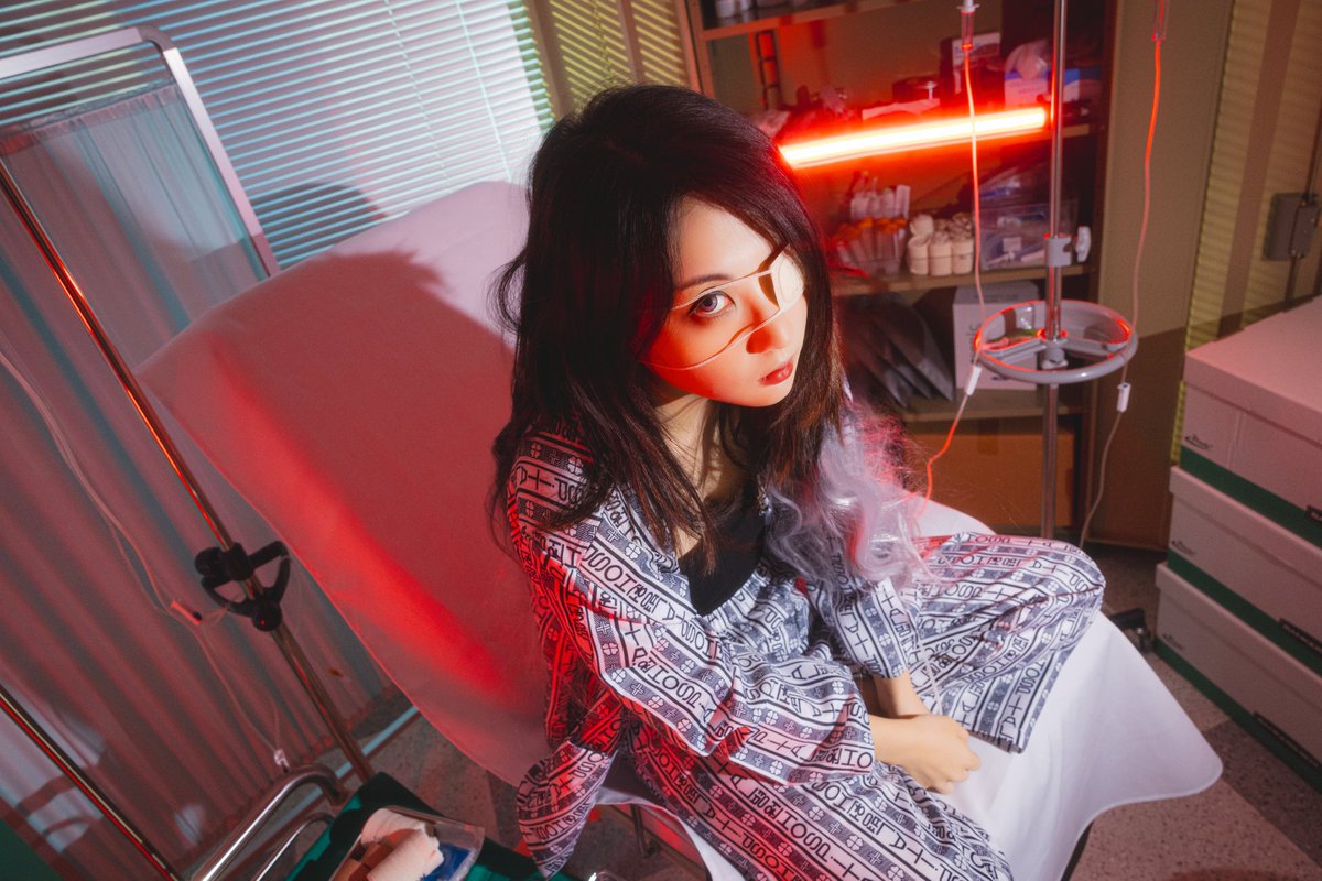 포라 📸 tweet media