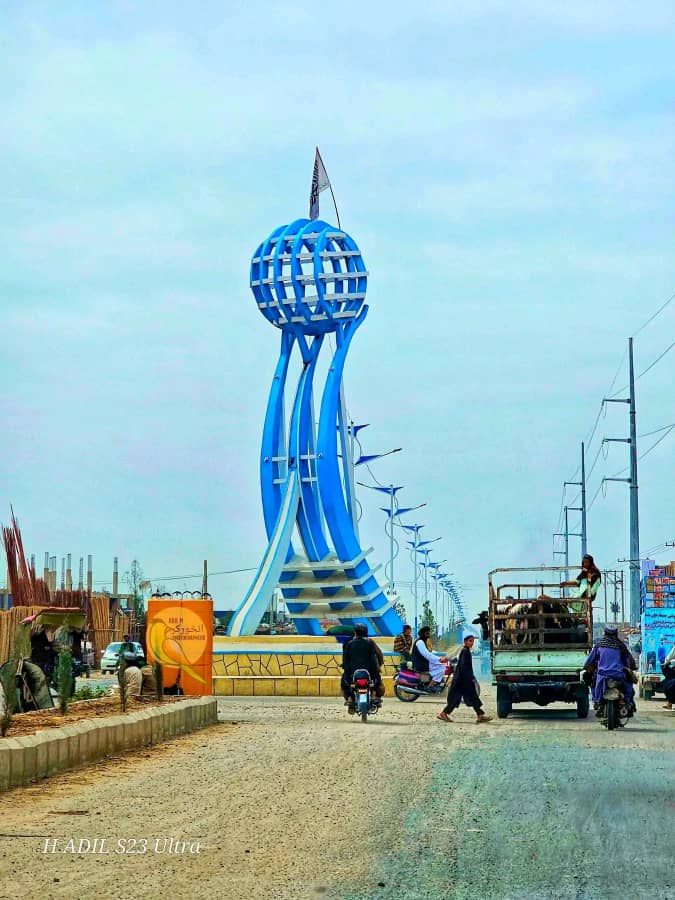 دامریکایی اشغال ضد جهاد کی 2 لکه مجاهدین شهیدان سوي،
په دغه 2 لکه کي 1 لک او 10 زره شهیدان یوازی دهلمند ولایت دي،
او نور دټول افغانستان

#هلمند
#قربانې