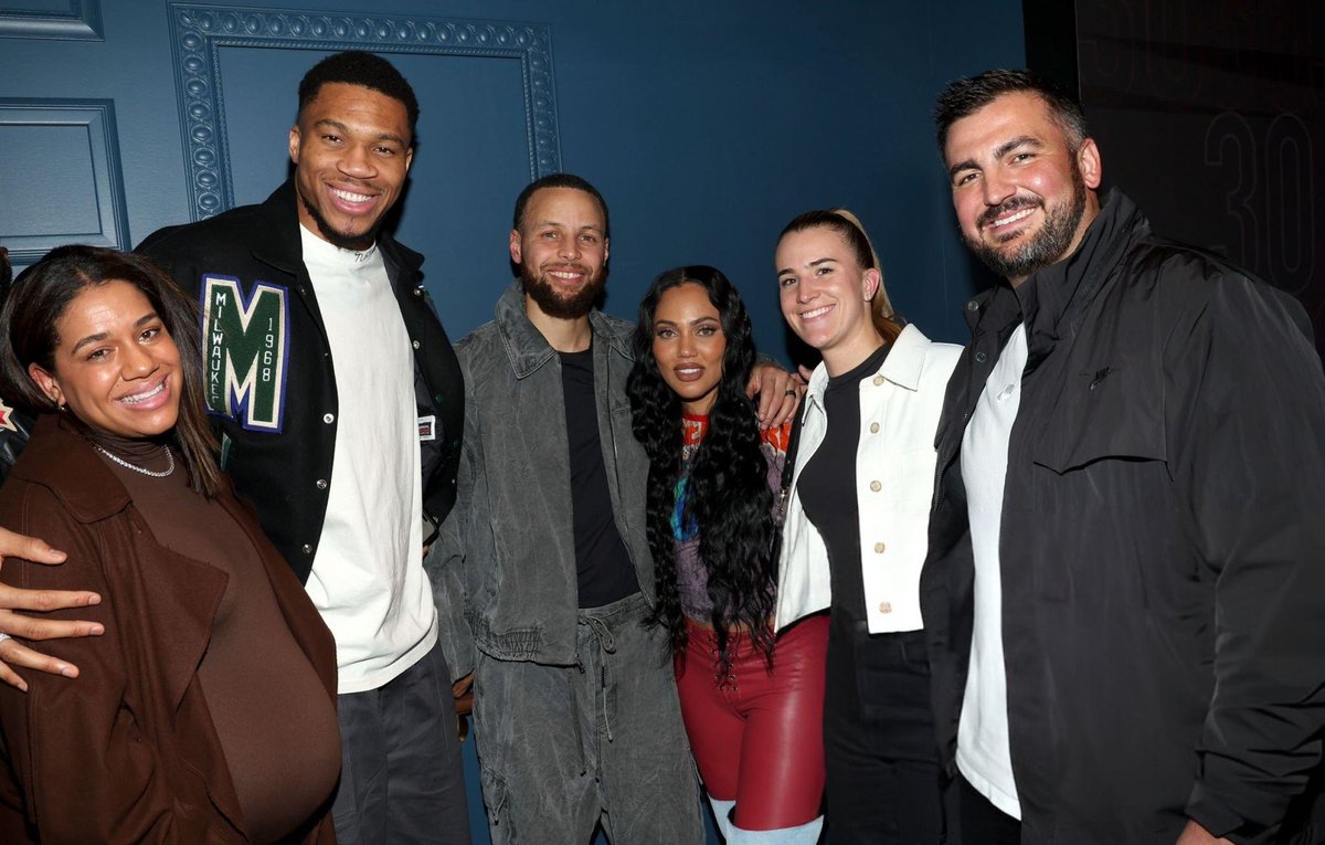 oh this photo is heavy 🔥