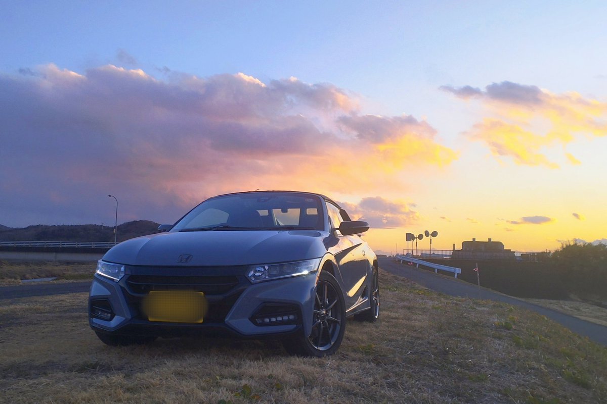 S660_CN9A_ikuy's tweet image. 今日は風が強すぎて寒すぎた🥶
先日この車も3周年を迎えました
#Modulo30th