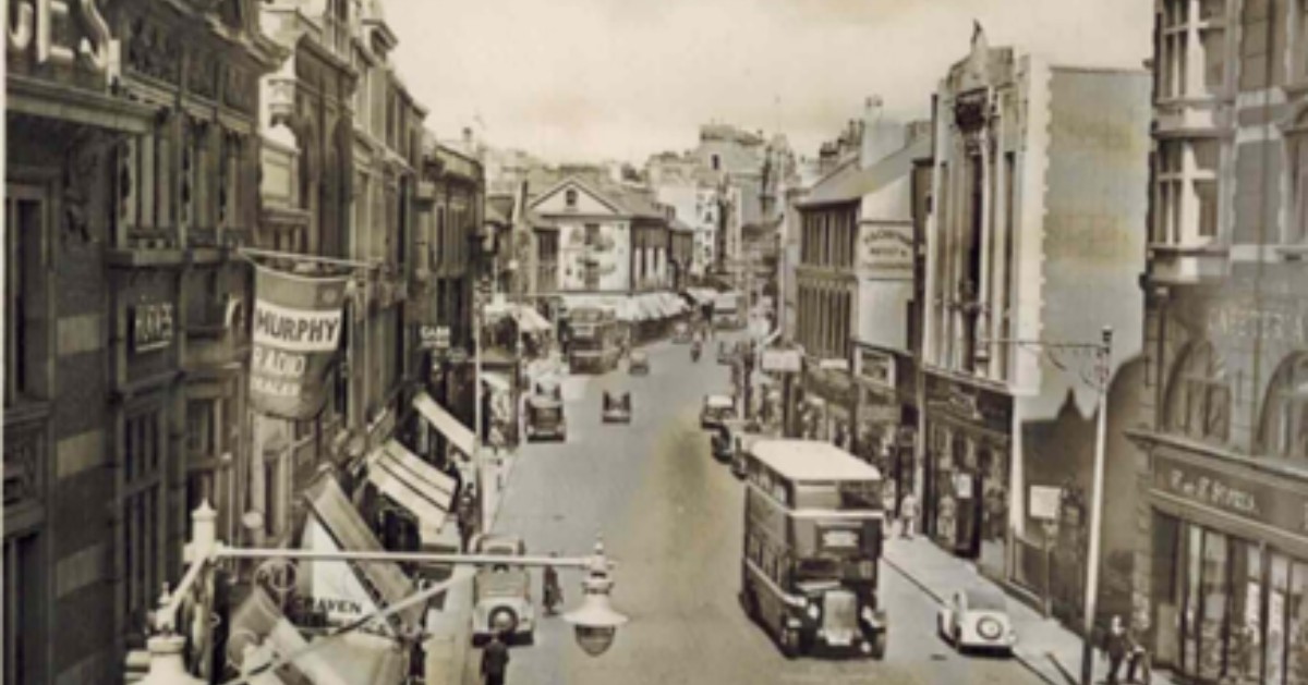 Local Studies Talk

'20th Century Swansea: how things changed'
Gerald Gabb

8th February
2pm - Discovery Room, Swansea Central Library