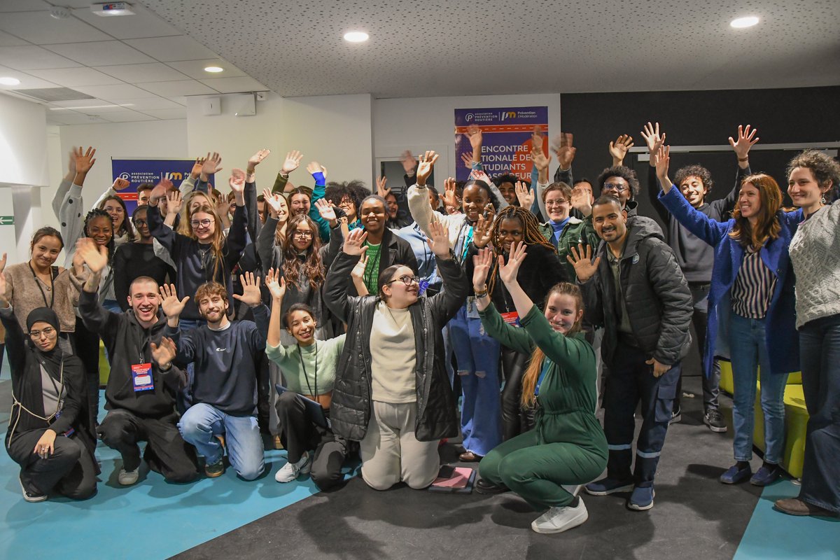 Le 1er février, nous avons organisé la rencontre nationale des « étudiants #ambassadeurs ».
L’objectif➡️Coordonner un #réseau d’étudiants engagés prêts à aller à la rencontre de leurs pairs pour diffuser des messages de prévention routière.

Plus d'infos👉bit.ly/4gtZwg2