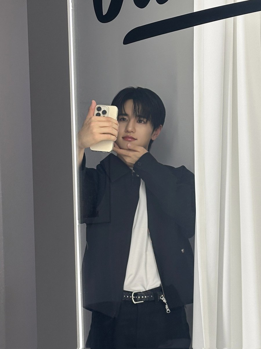 8TURN_official tweet picture
