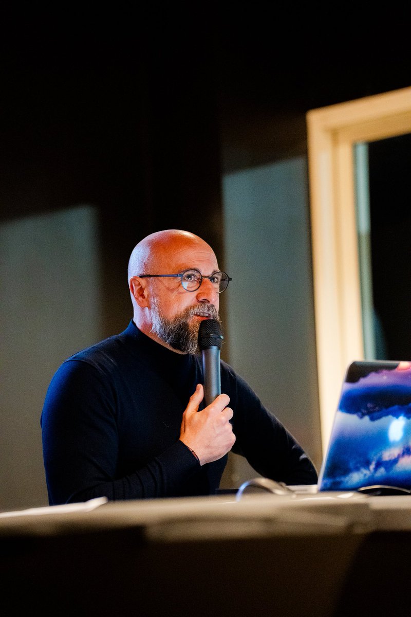 ACAjaccio's tweet photo. 𝐌𝐔𝐁𝐈𝐋𝐈𝐙𝐀𝐙𝐈𝐎𝐍𝐈 È 𝐒𝐏𝐈𝐑𝐀𝐍𝐙𝐀

L’AC Aiacciu tena à salutà a criazioni ufficiali di u Cullettivu Biancu è Rossu.
 Semi fieri di veda tanti sustinidori impegnati à u nostru latu pà a salvezza di a nostra instituzioni ❤️‍🔥  Oghji più chè mai, forza Aiacciu ! https://t.co/HoWbwNbj5t