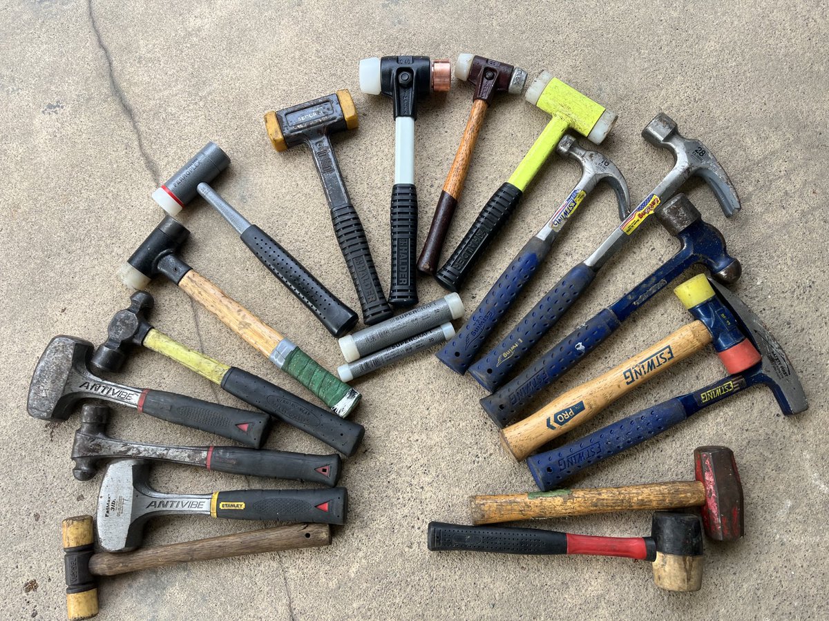 B9Xch4n's tweet image. HALDERのシンプレックス40のグリップをこちらのタイプのやつ買った☺️

いいじゃない🤔

HALDERも少しは数揃ってきた😆

あとHALDER全部が２枚目、3枚目はハンマー全出し☺️

意外とestwingが多いな☺️

うん！沼じゃない😁

#HALDER
#週刊工具
#沼じゃない