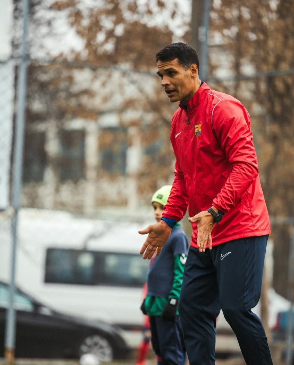 I see a present but I imagine a future... ⚽🇷🇴
#barçaacademyromania #BarcaAcademy #FCBarcelona