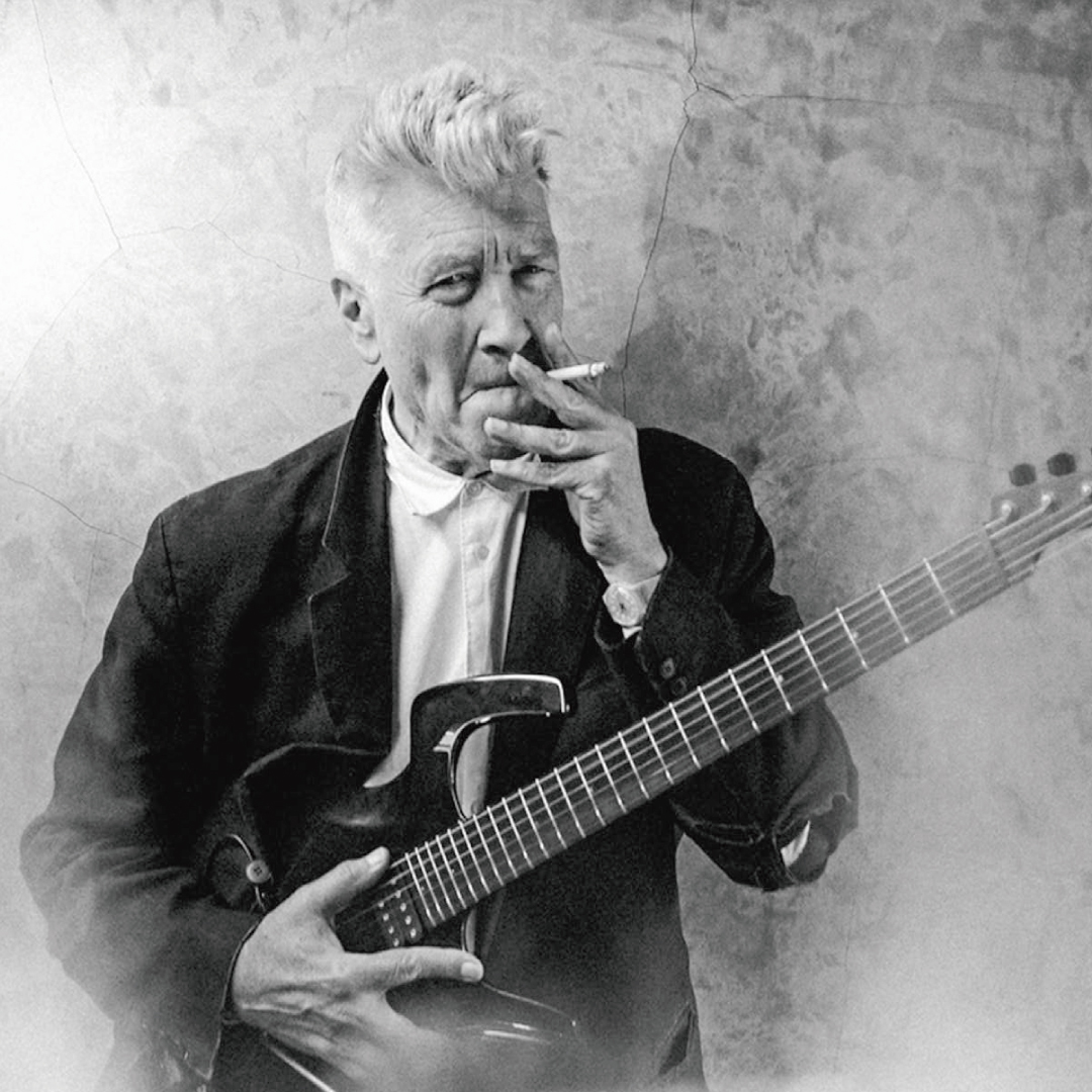 【重版決定】
デイヴィッド・リンチの自伝『夢みる部屋』に注文が殺到し在庫がなくなってしまいましたので、緊急重版を決定（3/5出来）！

リンチの創造的な人生を、リンチ自身の言葉と、身近な同僚、友人、家族の言葉の両面からひもといた一冊

予約受付中（送料無料）☟
onlineshop.filmart.co.jp/products/614