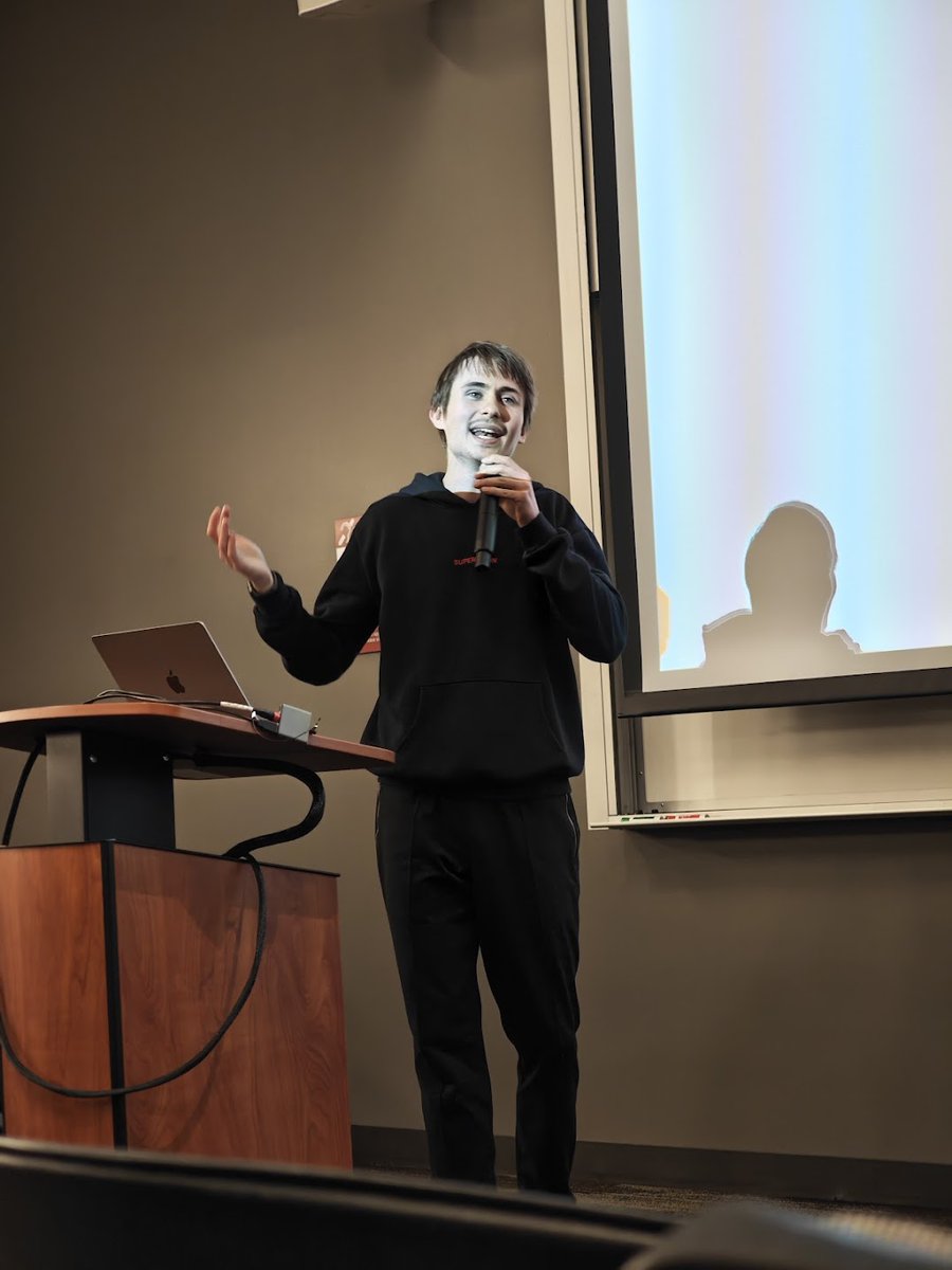 Stanford Blockchain Accelerator (SBA) (@stanfordsba) on Twitter photo Wonderful to have <a href="/karl_dot_tech/">karl.floersch.eth (✨🔴_🔴✨)</a> <a href="/jinglejamOP/">Optimist Prime</a> <a href="/xochitlcazador/">Xochitl Cazador 🔴 ✨</a> from <a href="/Optimism/">optimism.eth</a> today in the MS&E 447 class to crypto pill the Stanford students and share their vision of an interoperable Superchain! Wonderful to have <a href="/karl_dot_tech/">karl.floersch.eth (✨🔴_🔴✨)</a> <a href="/jinglejamOP/">Optimist Prime</a> <a href="/xochitlcazador/">Xochitl Cazador 🔴 ✨</a> from <a href="/Optimism/">optimism.eth</a> today in the MS&E 447 class to crypto pill the Stanford students and share their vision of an interoperable Superchain!