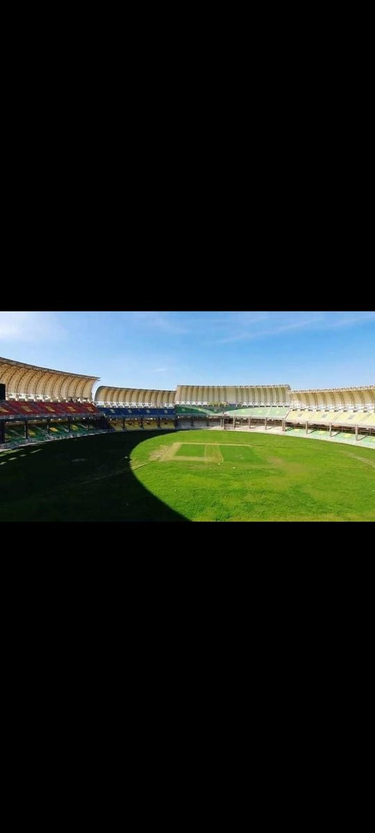 PCB considering to Holding two to three matches of PSL 2025 at the Arbab Niaz Stadium Peshawar.
The last cricket match at Arbab Niaz Cricket Stadium was between Pakistan and India in 2006.💙💙💚🖤