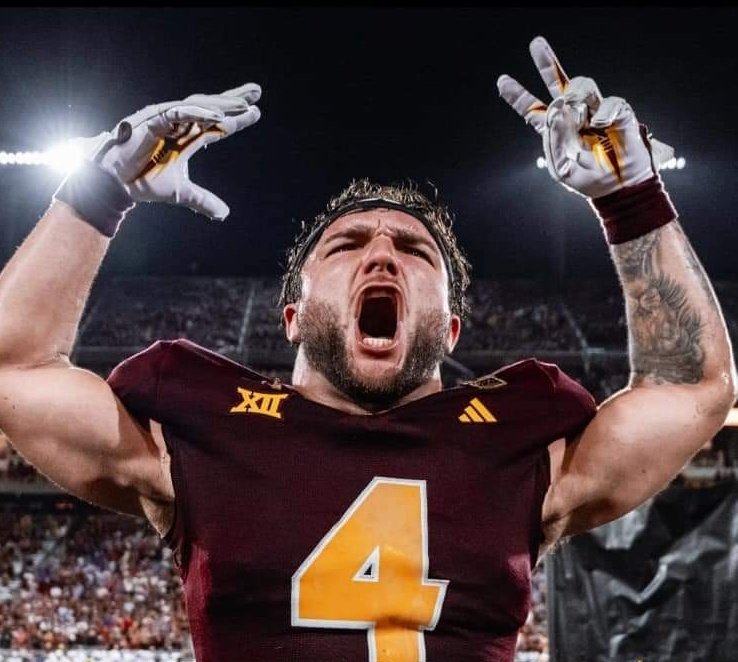 BeckySkattebo's tweet photo. Screaming HAPPY BIRTHDAY TO Mr. @camskattebo5 himself!!! Happy Birthday son, I hope 2025 is the best year yet! https://t.co/0XSaUf2tq0