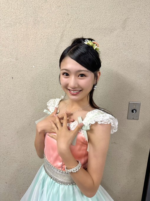塩月希依音のTwitter画像35