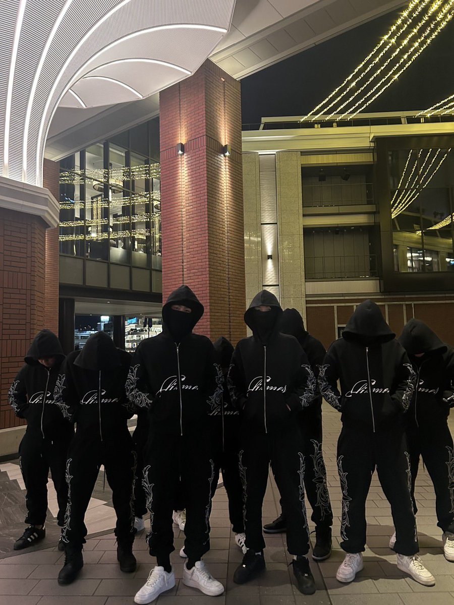 yvngpatra's tweet image. graveofslimes.com

TODAY 9PM 
DROPPING ONLINE🔓