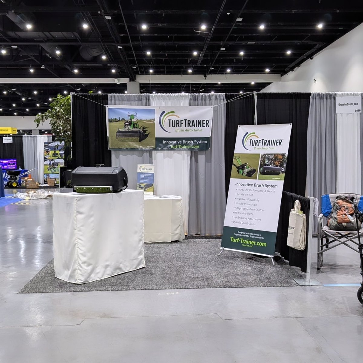 TurfTrainer's tweet image. It's that time of year again...

TurfTrainer is back at the @GCSAA 2025 convention, come say hello at booth 5411 by entrances G and H!

We can't wait to see you!

#GCSAAConference #gcsaa2025 #golfmaintenance #golfsuperintendent #turfbrush #turfgrassmanagment #brushing
