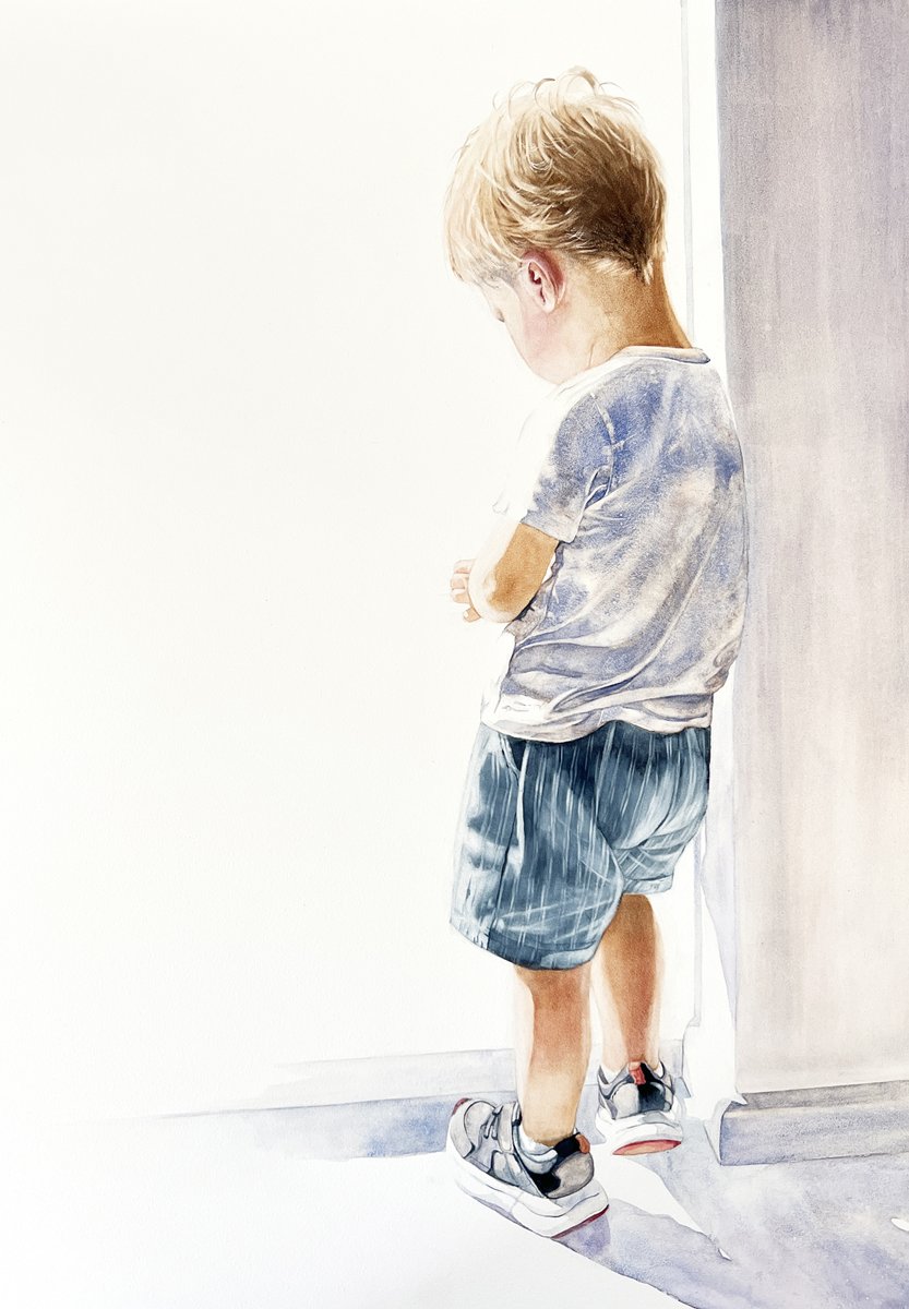 Lou_art's tweet photo. My grandson waiting to go outside. Painted in watercolour on an Ampersand Aquabord cradled panel.  @Ampersand_Art #Aquabord #ampersand_art #artonpanel #watercolor #watercolorpainting #watercolorart https://t.co/IbGXvkvmVz