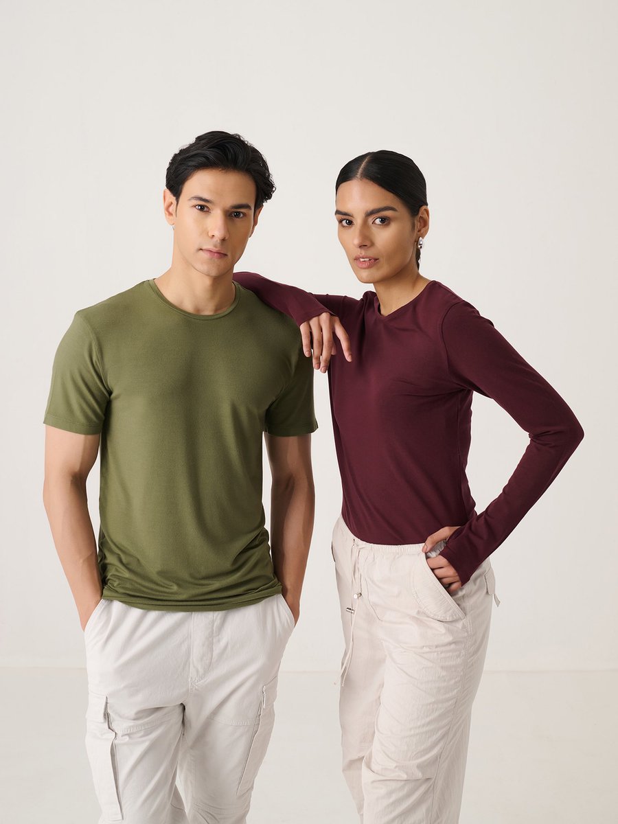 shivaan___'s tweet photo. 🚨♥️ @betterbasics_in VALENTINES GIVEAWAY ♥️🚨 

Win ‘His and Hers’ tees. Or ‘Hers and Hers’. Or ‘His and His’. Winners choice of styles!

ALL YOU NEED TO DO -
Follow @shivaan___
Follow @betterbasics_in 
Like + RT this tweet

1 set (2 tees) for every 50 RTs! No upper limit 😜 https://t.co/ke2g3d23ZF