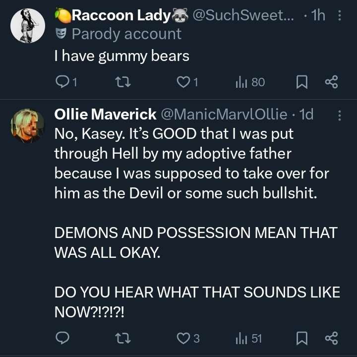 The duality of wrestling Twitter. 🤣