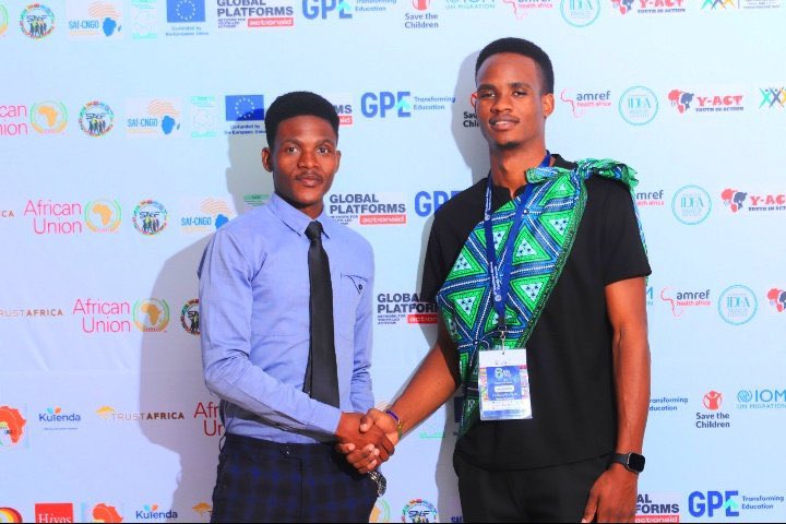 🔕 Silence fuels stigma. Period poverty &amp; menstrual shame are everyone’s business. This Friday we will be joined by two inspiring youth Champions who are breaking barriers &amp; challenging societal norms in the fight against period poverty &amp; menstrual stigma, Washington &amp; Sabai 🤝