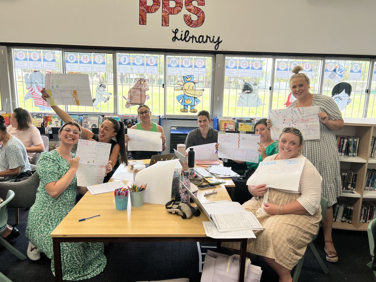 Liz vandermeulen tweet media