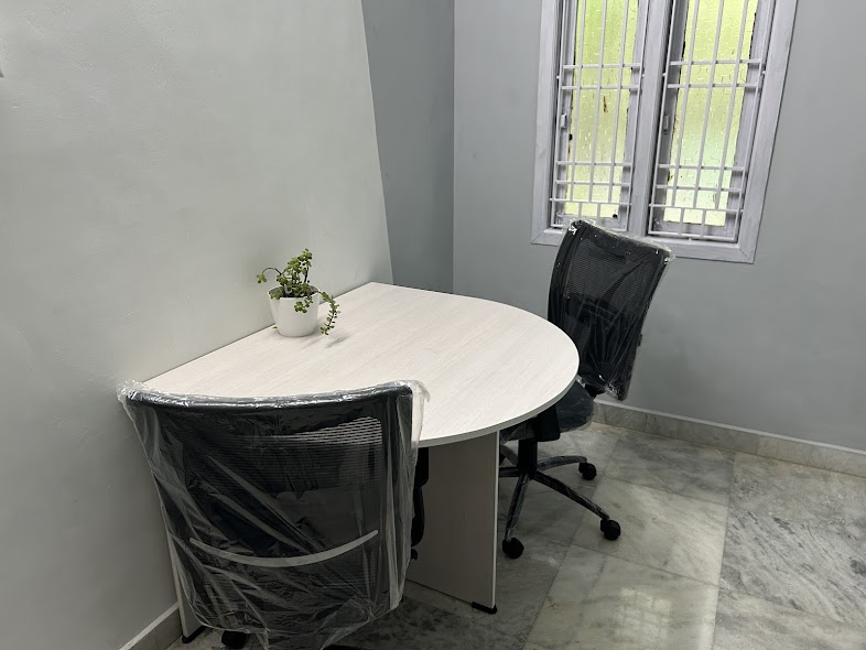 UpdatesTanjore's tweet photo. Nerds Hive 'Co-Working Space 👨🏻‍💻📊 

📍5th cross 'Natarajapuram south cly
 near, saradonyx technologies 
mc-tamil link road, #Thanjavur ✨

#co_workingspace  👥 https://t.co/UKoPD31fBL