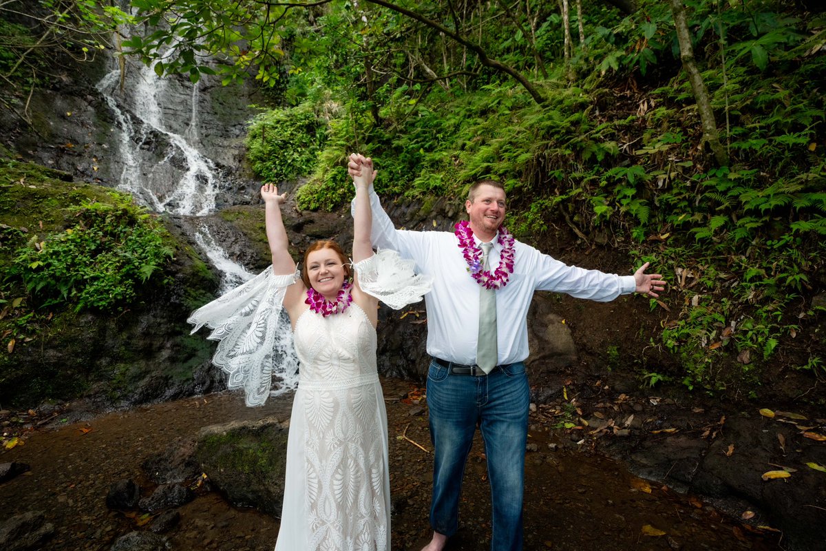 derry_mac's tweet image. Introducing Mr and Mrs Adams 🤍